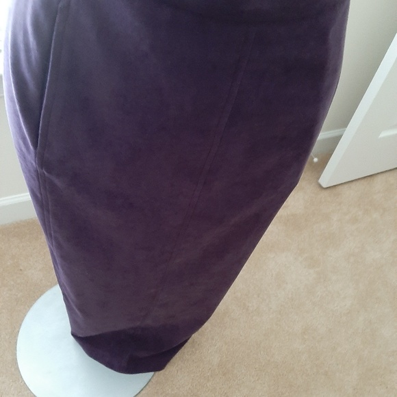Harve Benard Dresses & Skirts - PURPLE Skirt... Get ready for the Fall! 🍁🍂